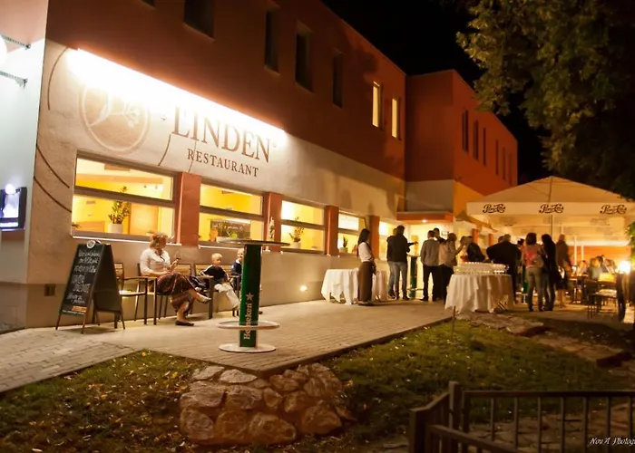 Linden Restaurant And ゲストハウス *
